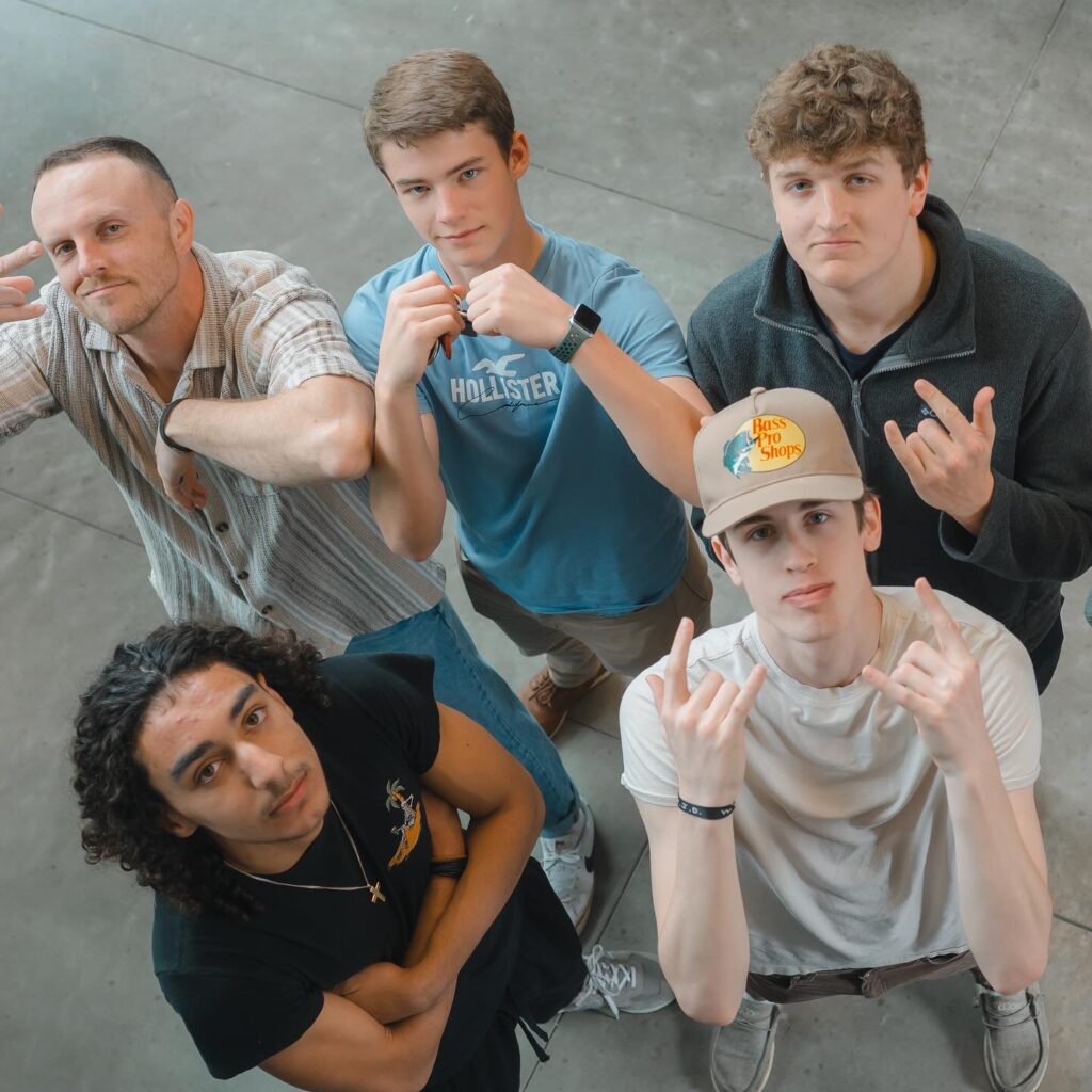 060C06E1-3948-48A3-8616-E59A444C65AD