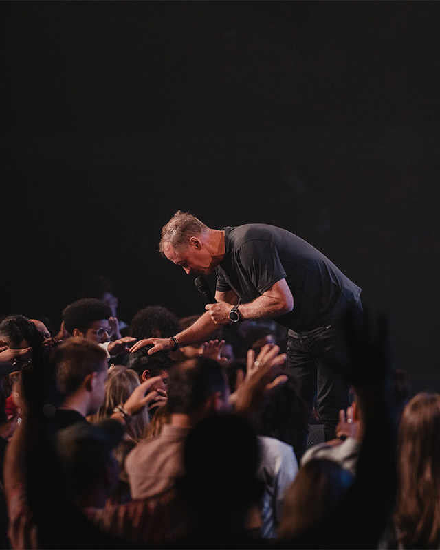 WaveConf-Embers-NightTwo-11